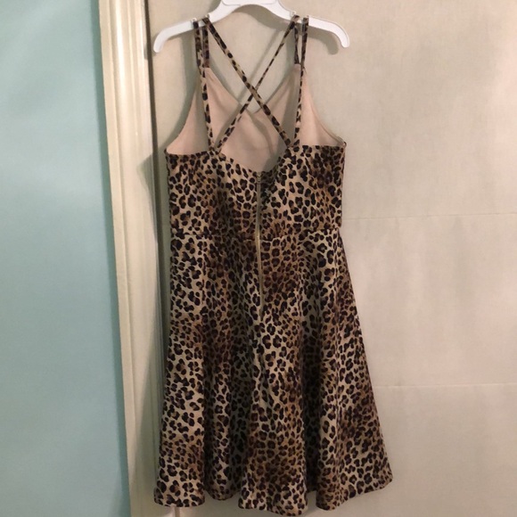 Leopard print girls sundress , never worn size 10 - Picture 3 of 3